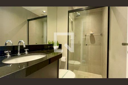 Banheiro de apartamento à venda com 1 quarto, 20m² em Jardim Paulista, São Paulo