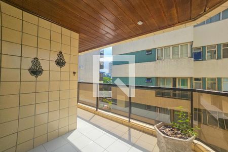 Apartamento para alugar com 2 quartos, 80m² em Jardim Belmar, Guarujá