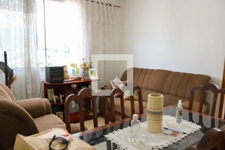 Sala de apartamento à venda com 2 quartos, 60m² em Todos Os Santos, Rio de Janeiro