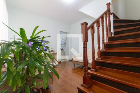 Sala de casa à venda com 4 quartos, 179m² em Vila Granada, São Paulo