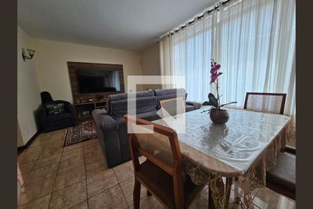Sala de casa à venda com 5 quartos, 300m² em Vila Congonhas, São Paulo