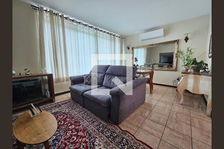 Sala de casa à venda com 5 quartos, 300m² em Vila Congonhas, São Paulo