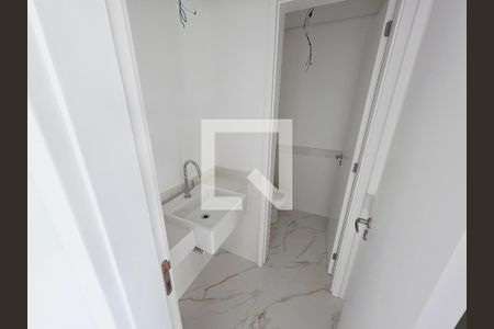 Banheiro de apartamento à venda com 4 quartos, 270m² em Vila Progredior, São Paulo