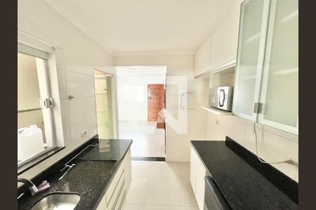 Cozinha de casa de condomínio para alugar com 2 quartos, 56m² em Imirim, São Paulo