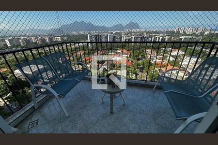 Varanda de apartamento à venda com 3 quartos, 105m² em Barra da Tijuca, Rio de Janeiro