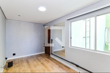 Sala de apartamento à venda com 2 quartos, 60m² em Jardim Santa Edwirges, Guarulhos