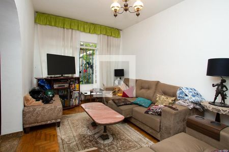 Casa à venda com 3 quartos, 182m² em Planalto Paulista, São Paulo