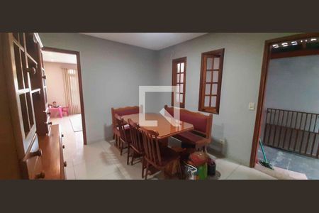 Casa para alugar com 3 quartos, 142m² em Umuarama, Osasco