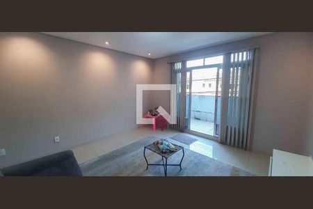 Casa para alugar com 3 quartos, 142m² em Umuarama, Osasco