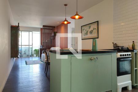 Sala de apartamento para alugar com 2 quartos, 77m² em Barra da Tijuca, Rio de Janeiro