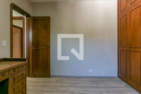 Casa à venda com 4 quartos, 275m² em Vila Mariana, São Paulo