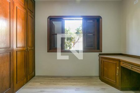 Casa à venda com 4 quartos, 275m² em Vila Mariana, São Paulo