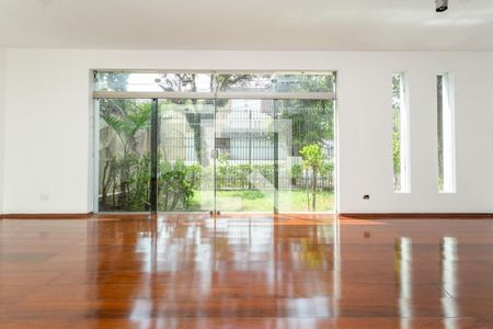 Casa à venda com 4 quartos, 361m² em Planalto Paulista, São Paulo