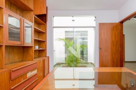 Casa à venda com 4 quartos, 361m² em Planalto Paulista, São Paulo