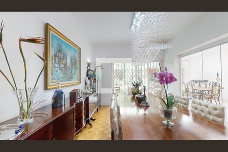 Casa à venda com 6 quartos, 600m² em Pacaembu, São Paulo