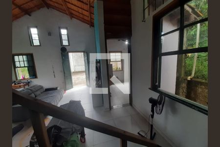 Sala de casa para alugar com 3 quartos, 120m² em Parque Cerejeiras, Suzano