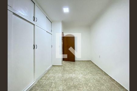 Casa à venda com 3 quartos, 150m² em Santa Maria, São Caetano do Sul