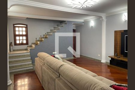 Casa à venda com 3 quartos, 260m² em Nova Petrópolis, São Bernardo do Campo