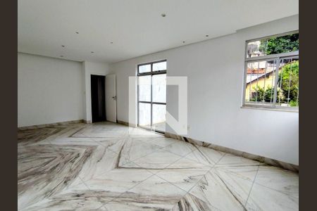 Apartamento à venda com 3 quartos, 110m² em Santo Antônio, Belo Horizonte
