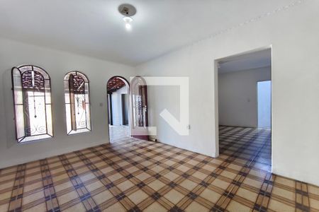 Sala de casa à venda com 2 quartos, 387m² em Jardim Yeda, Campinas