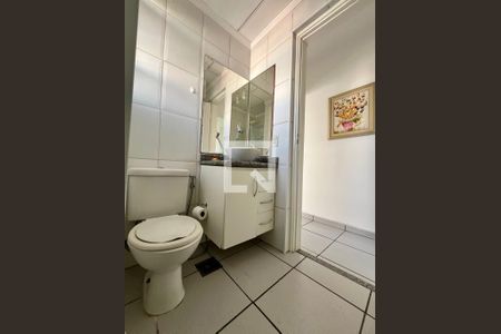 Banheiro de apartamento para alugar com 1 quarto, 51m² em Centro, Campinas