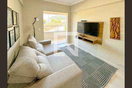 Sala de TV de apartamento para alugar com 2 quartos, 75m² em Ingleses do Rio Vermelho, Florianópolis