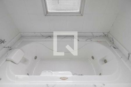 Apartamento à venda com 3 quartos, 140m² em Vila Suzana, São Paulo
