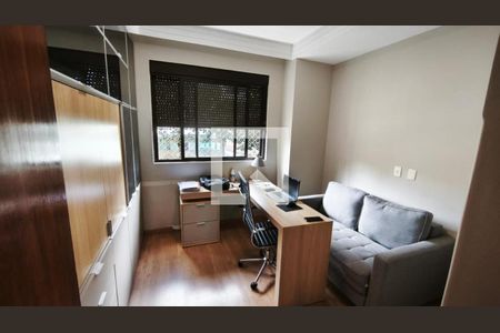 Apartamento à venda com 4 quartos, 213m² em União, Belo Horizonte