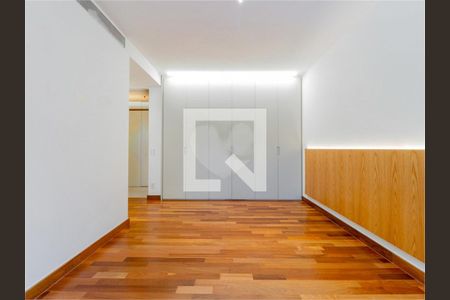 Apartamento à venda com 3 quartos, 500m² em Higienópolis, São Paulo