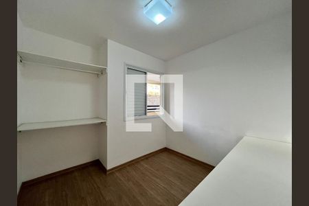 Quarto 1 de apartamento para alugar com 3 quartos, 70m² em Mansões Santo Antônio, Campinas