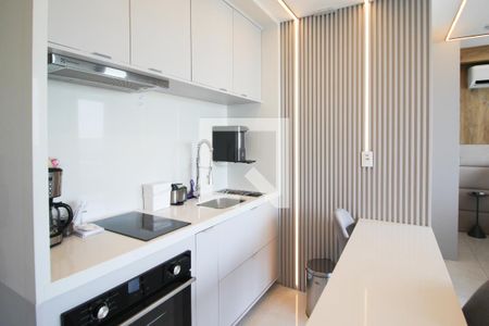 Cozinha de apartamento para alugar com 1 quarto, 42m² em Vila Olímpia, São Paulo
