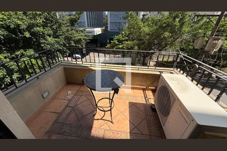 Apartamento para alugar com 1 quarto, 57m² em Campo Belo, São Paulo