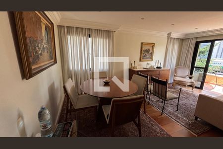 Apartamento para alugar com 1 quarto, 57m² em Campo Belo, São Paulo