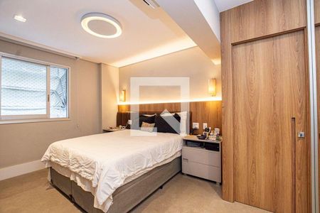 Apartamento à venda com 4 quartos, 180m² em Icaraí, Niterói