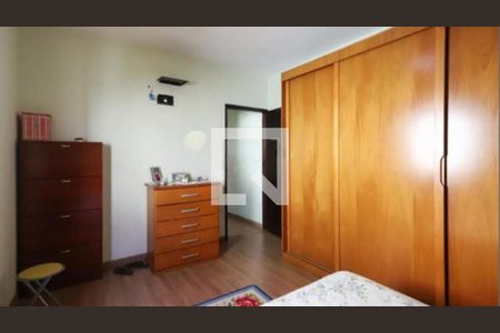Casa à venda com 3 quartos, 173m² em Jardim Vila Formosa, São Paulo