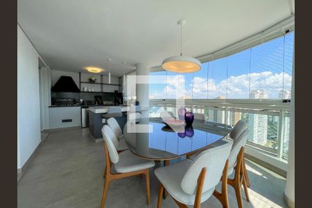 Foto 13 de apartamento para alugar com 4 quartos, 261m² em Vila Andrade, São Paulo