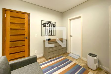 Sala de Estar de casa de condomínio à venda com 4 quartos, 10000m² em Jardins de Petrópolis, Nova Lima