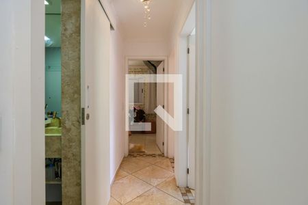 Corredor de apartamento à venda com 3 quartos, 70m² em Vila Sonia do Taboao, Taboão da Serra