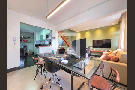 Sala  de apartamento à venda com 5 quartos, 180m² em Cruzeiro, Belo Horizonte