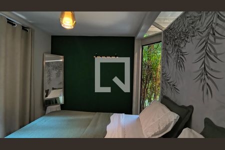 Quarto 1 de casa de condomínio para alugar com 2 quartos, 100m² em Vargem Grande, Rio de Janeiro