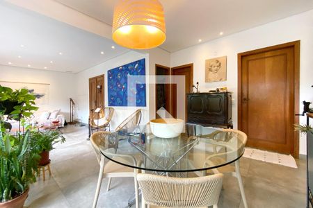 Sala de apartamento à venda com 4 quartos, 180m² em Santo Antônio, Belo Horizonte