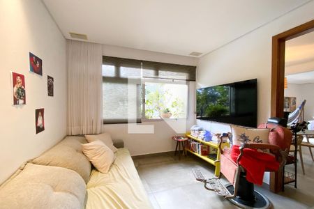 Sala de Estar de apartamento à venda com 4 quartos, 180m² em Santo Antônio, Belo Horizonte