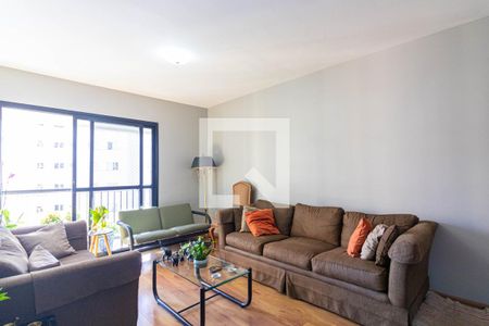 Sala de apartamento à venda com 3 quartos, 130m² em Indianópolis, São Paulo