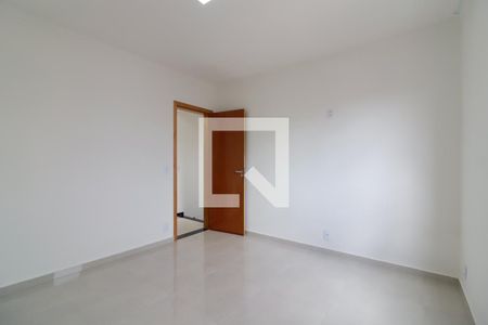 Quarto 1 de casa de condomínio para alugar com 2 quartos, 131m² em Vila Ré, São Paulo