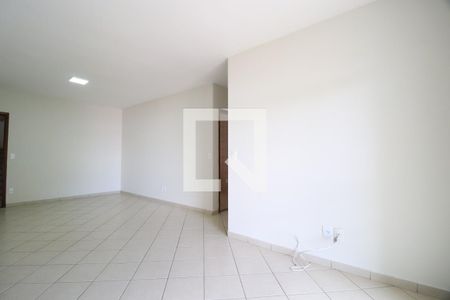 Sala de apartamento para alugar com 3 quartos, 110m² em Centro, Uberlândia