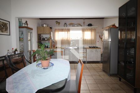 Sala/Cozinha de casa à venda com 2 quartos, 100m² em Parque Santa Fé, Porto Alegre