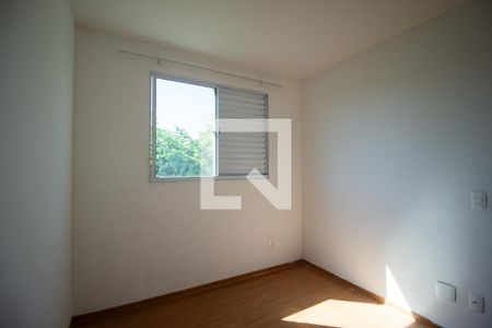 Quarto 2 de apartamento para alugar com 2 quartos, 48m² em Caguassu, Sorocaba