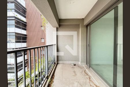 Varanda de kitnet/studio à venda com 1 quarto, 29m² em Indianópolis, São Paulo