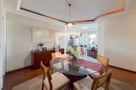 Sala de apartamento à venda com 3 quartos, 117m² em Vila Monumento, São Paulo