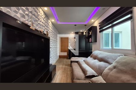 Sala  de apartamento à venda com 2 quartos, 100m² em Jardim Santo Alberto, Santo André